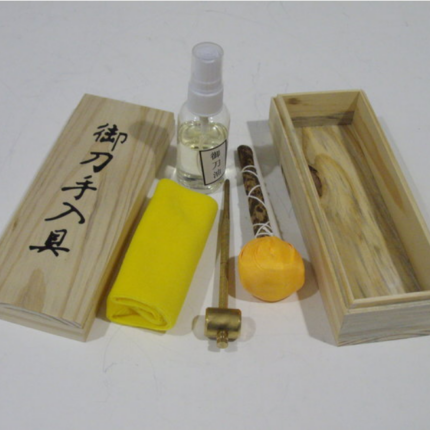 Sada na čistenie katany a japonských mečov